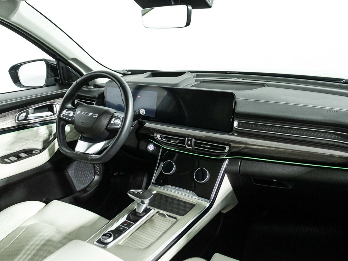 EXEED VX с пробегом — 2022 год. Фото: #8