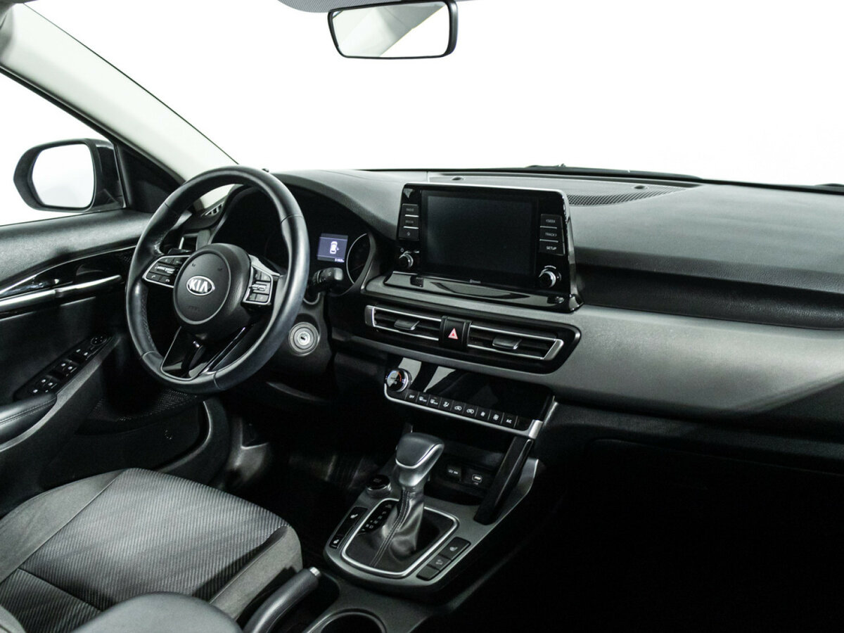 Kia Seltos с пробегом — 2021 год. Фото: #8