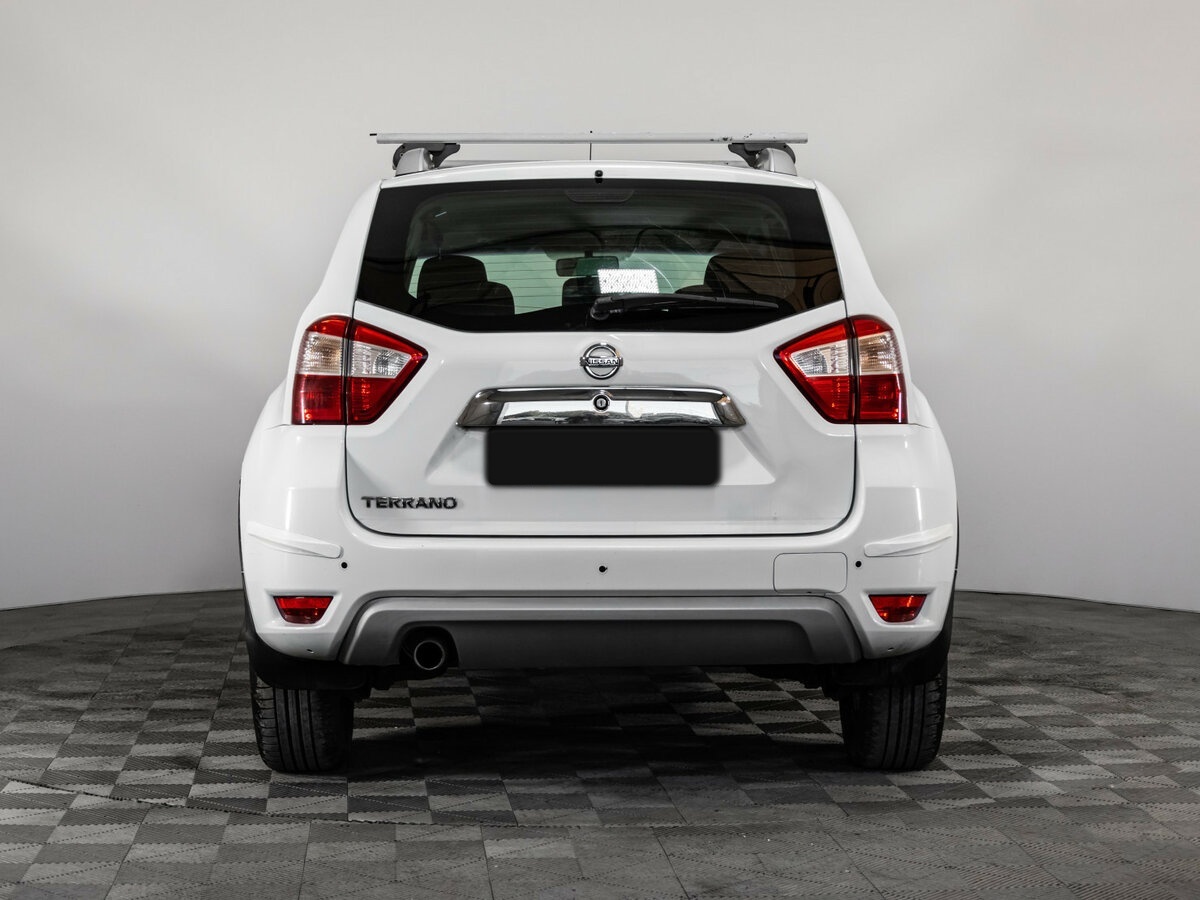 Nissan Terrano с пробегом — 2014 год. Фото: #4