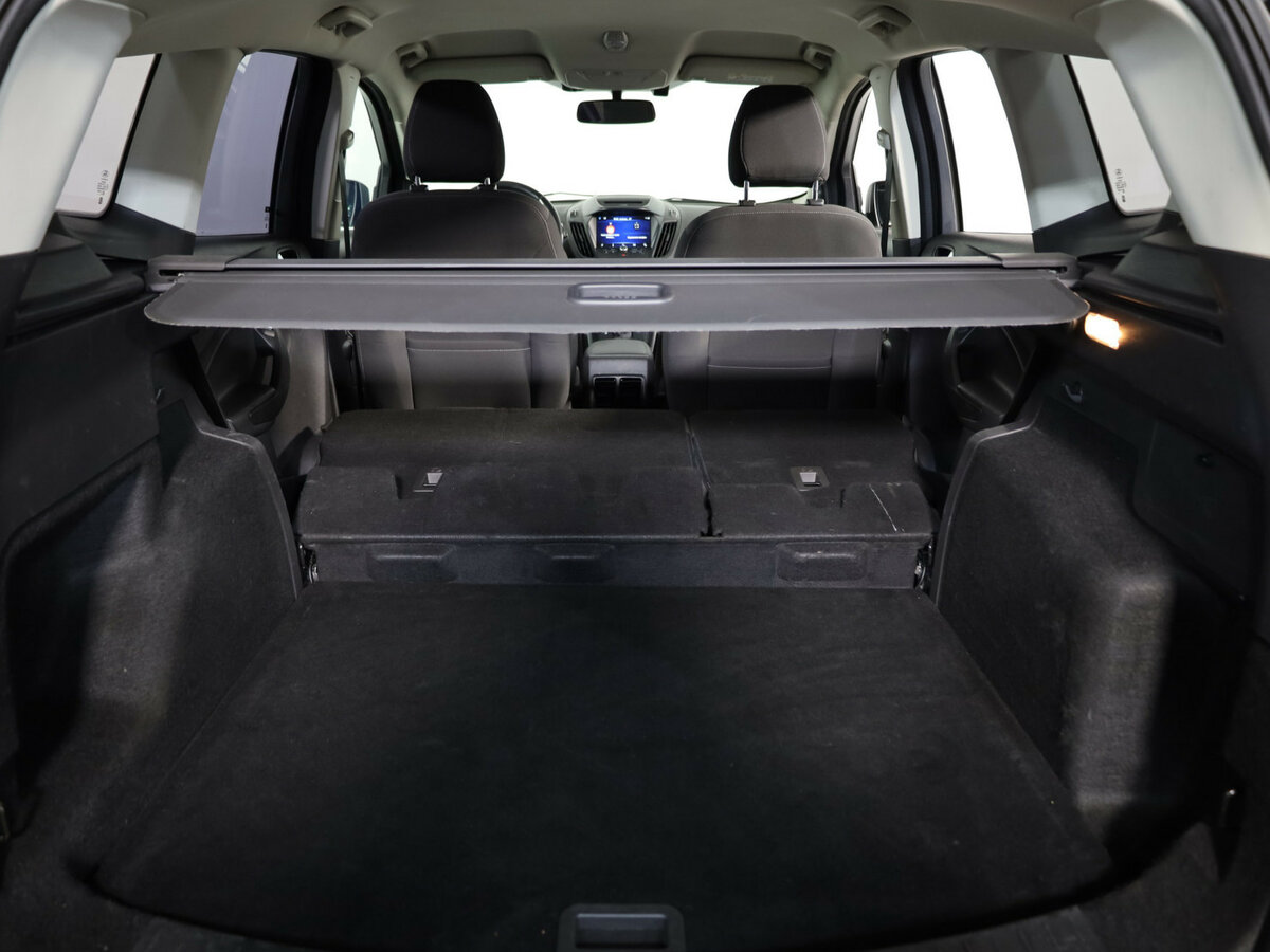 Ford Kuga с пробегом — 2018 год. Фото: #16
