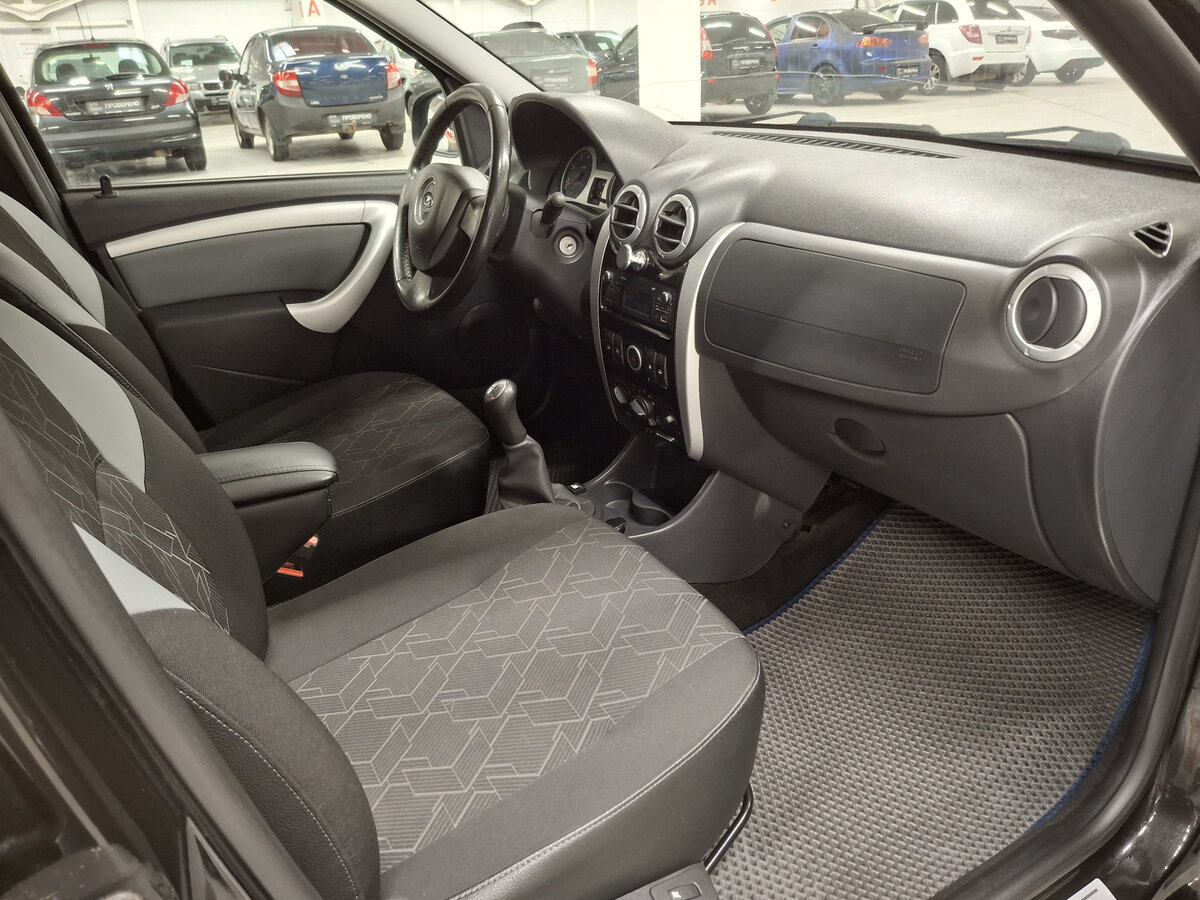 Lada (ВАЗ) Largus с пробегом — 2020 год. Фото: #9