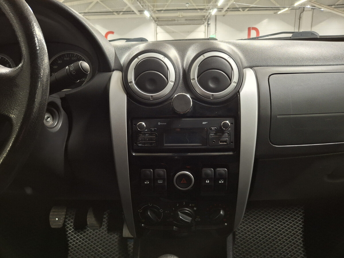 Lada (ВАЗ) Largus с пробегом — 2020 год. Фото: #13