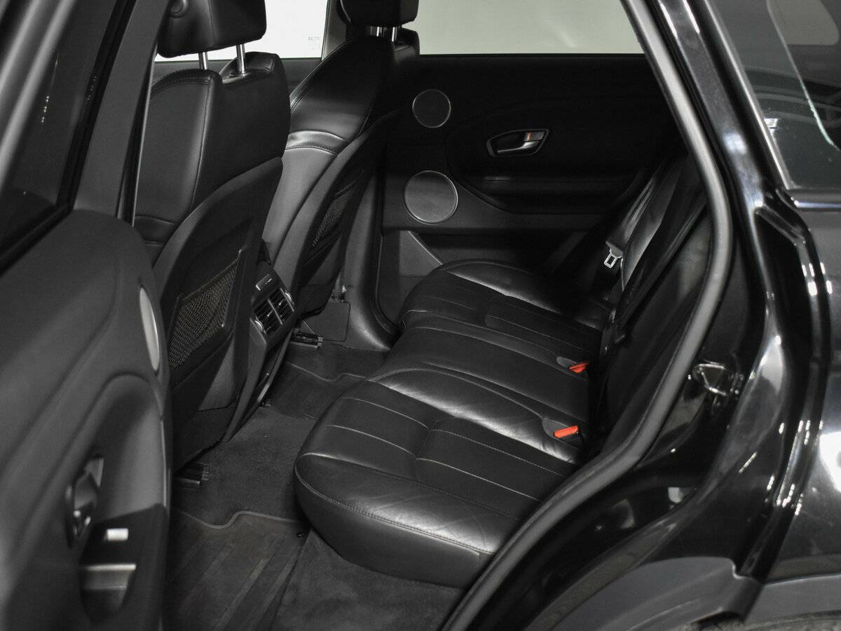 Land Rover Range Rover Evoque с пробегом — 2017 год. Фото: #8