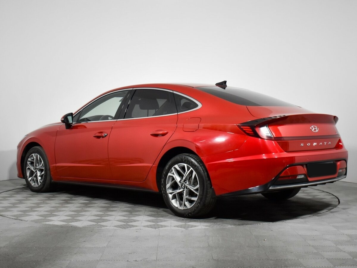 Hyundai Sonata с пробегом — 2020 год. Фото: #5