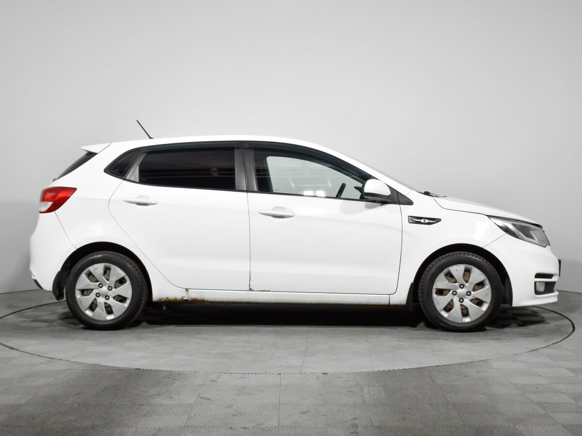Kia Rio с пробегом — 2016 год. Фото: #3