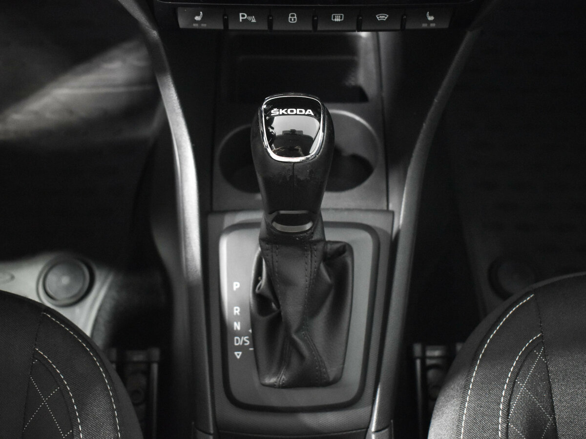 Skoda Rapid с пробегом — 2019 год. Фото: #9