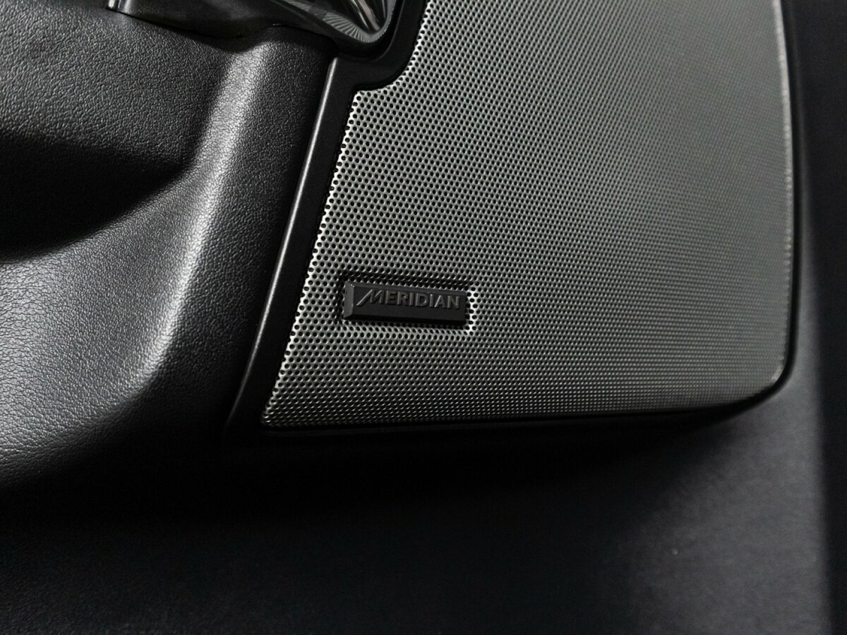 Land Rover Discovery с пробегом — 2014 год. Фото: #19