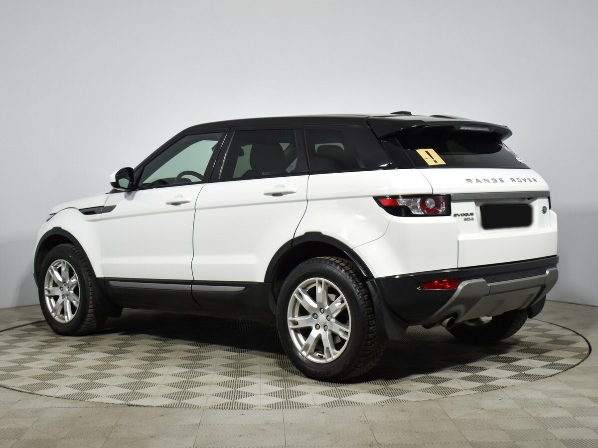 Land Rover Range Rover Evoque с пробегом — 2015 год. Фото: #5