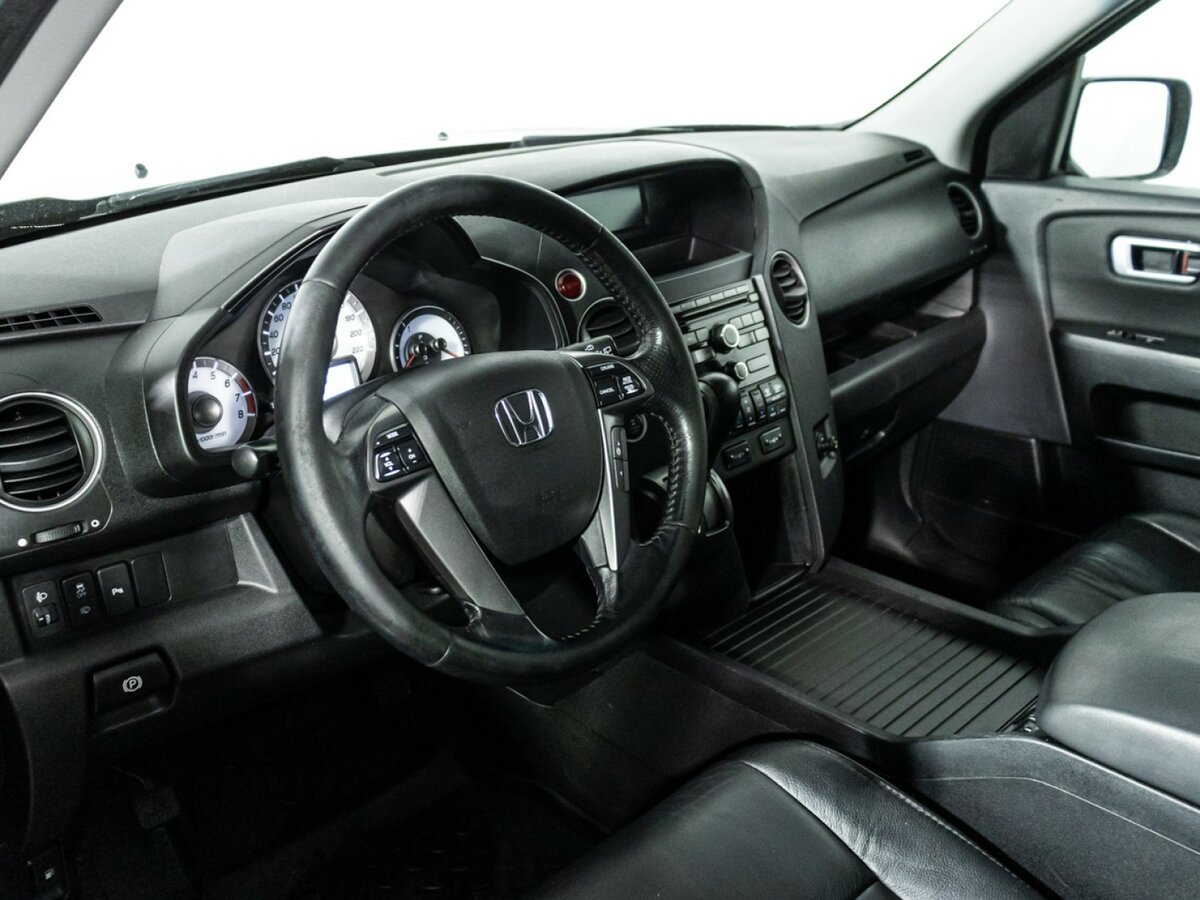 Honda Pilot с пробегом — 2013 год. Фото: #8