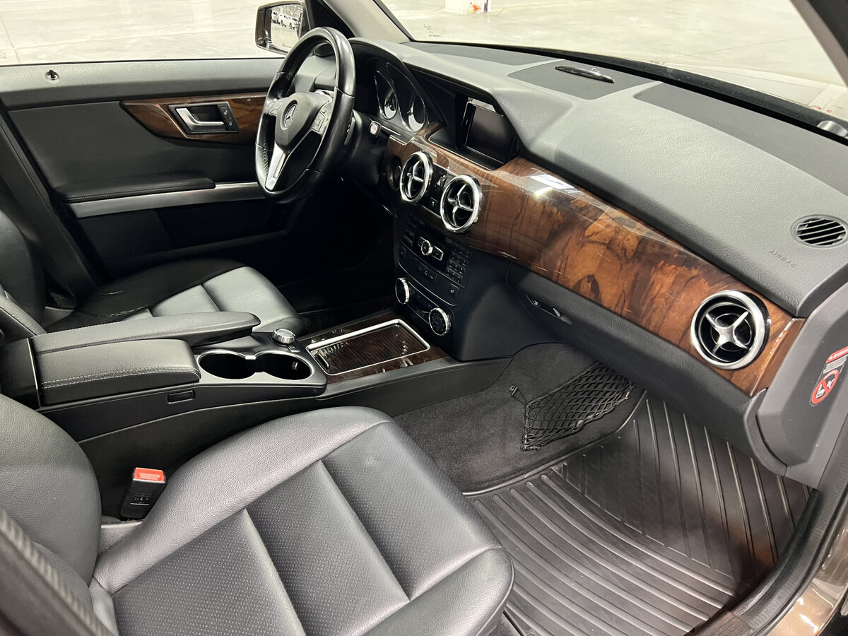 Mercedes-Benz GLK-Класс с пробегом — 2013 год. Фото: #10