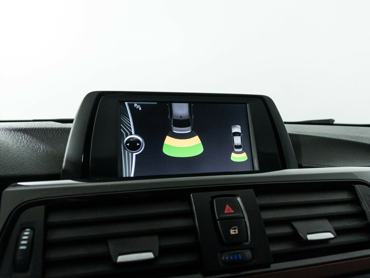 BMW 3 серии с пробегом — 2013 год. Фото: #13