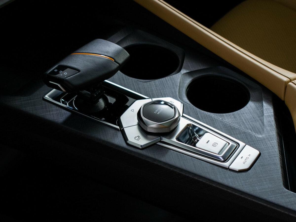 Changan UNI-V с пробегом — 2022 год. Фото: #16