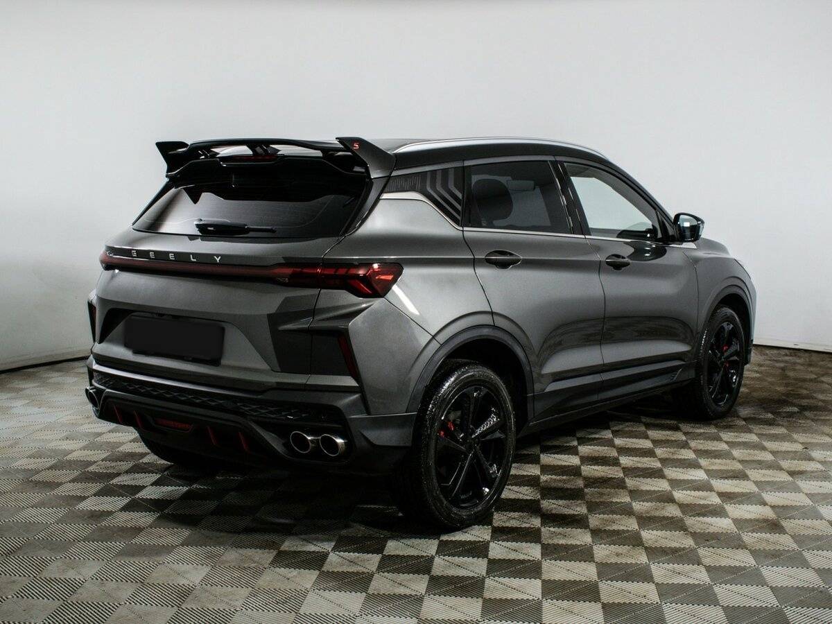 Geely Coolray с пробегом — 2023 год. Фото: #3