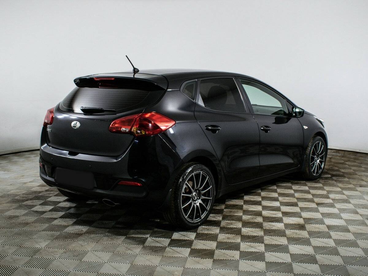 Kia Ceed с пробегом — 2014 год. Фото: #3