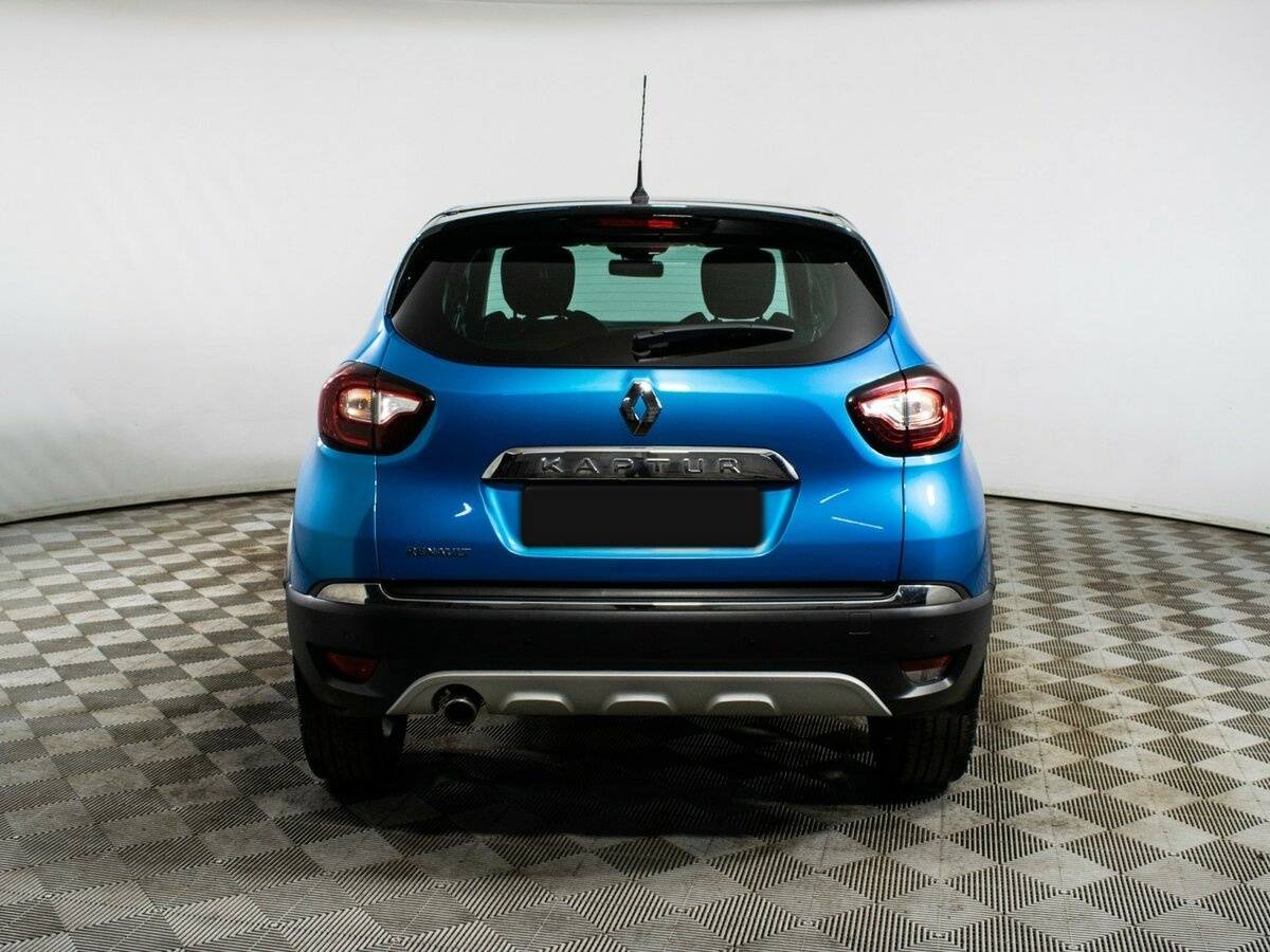 Renault Kaptur с пробегом — 2017 год. Фото: #4