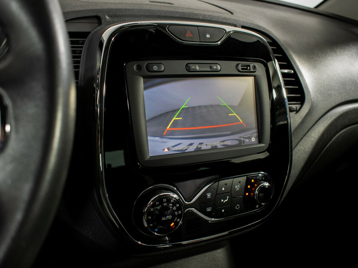 Renault Kaptur с пробегом — 2017 год. Фото: #12