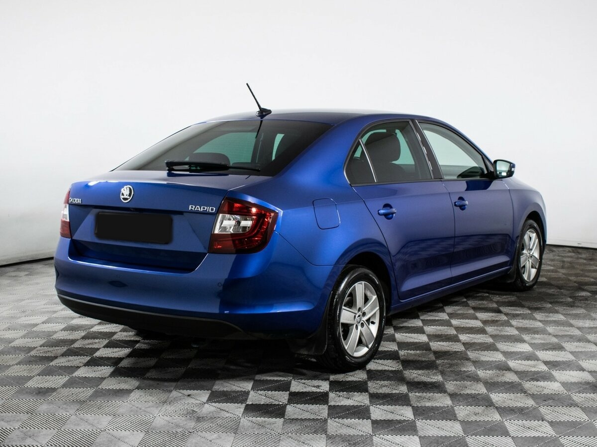 Skoda Rapid с пробегом — 2019 год. Фото: #3