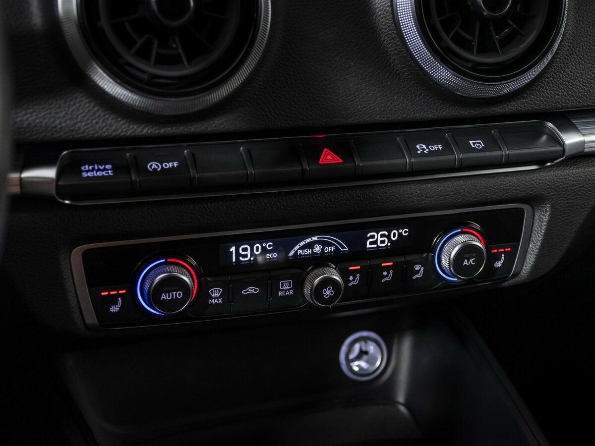 Audi A3 с пробегом — 2018 год. Фото: #13