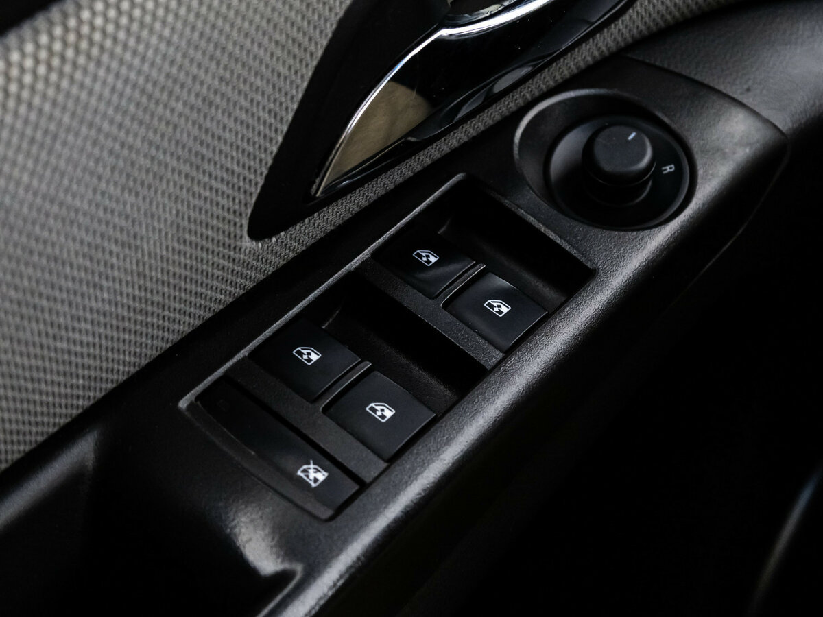 Chevrolet Cruze с пробегом — 2013 год. Фото: #11