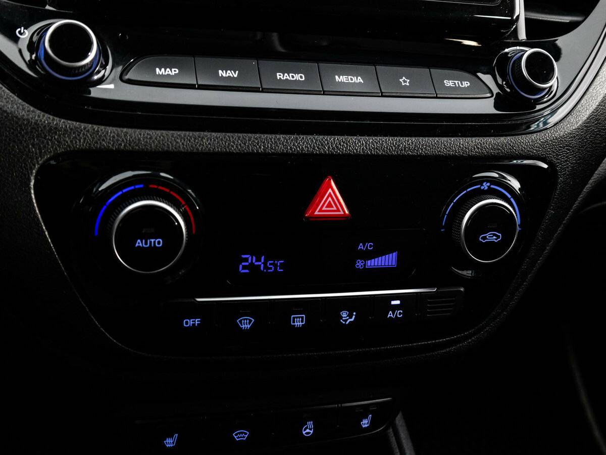 Hyundai Solaris с пробегом — 2021 год. Фото: #11