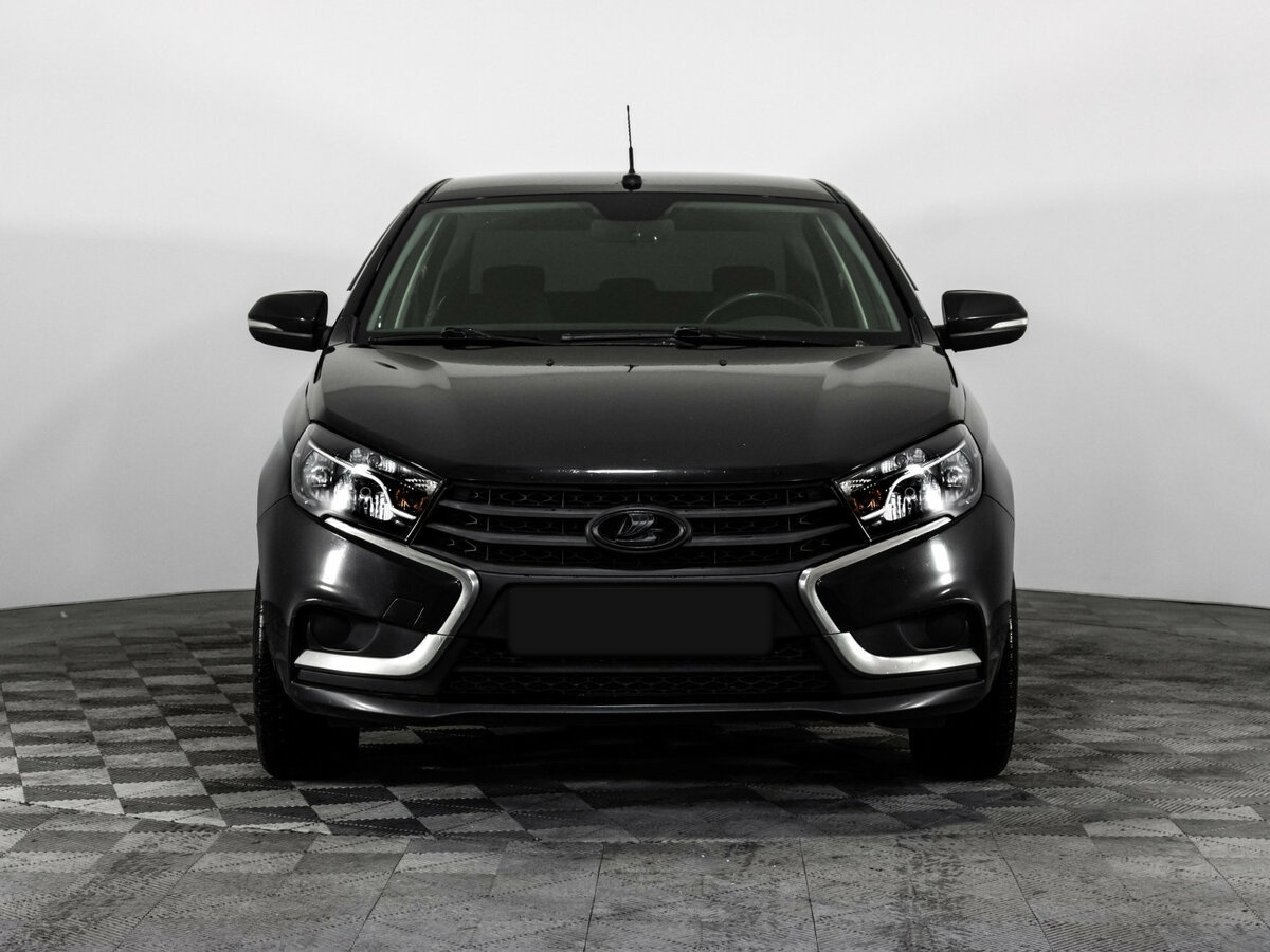 Lada (ВАЗ) Vesta с пробегом — 2017 год. Фото: #1