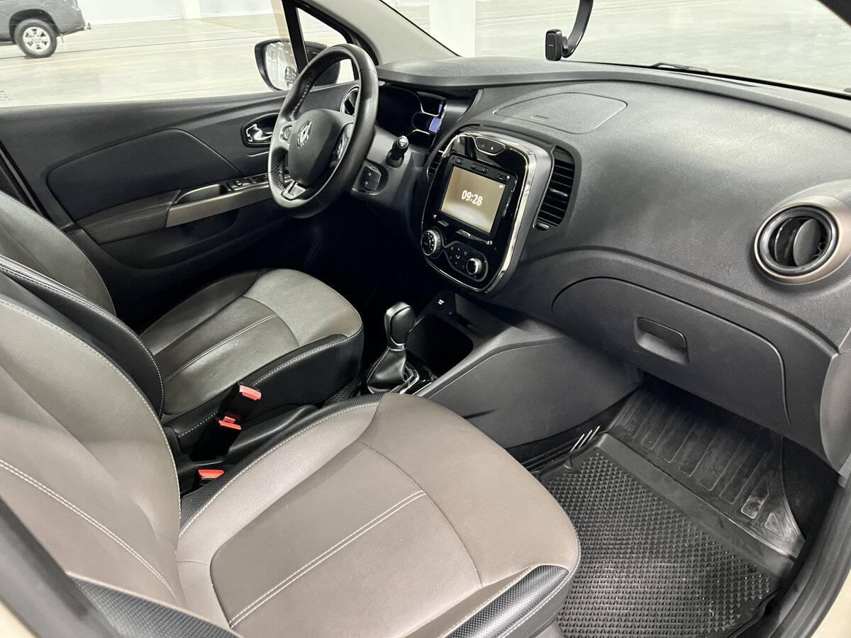 Renault Kaptur с пробегом — 2019 год. Фото: #10