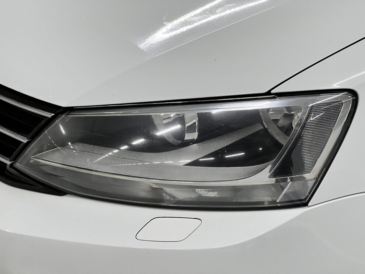 Volkswagen Jetta с пробегом — 2016 год. Фото: #15