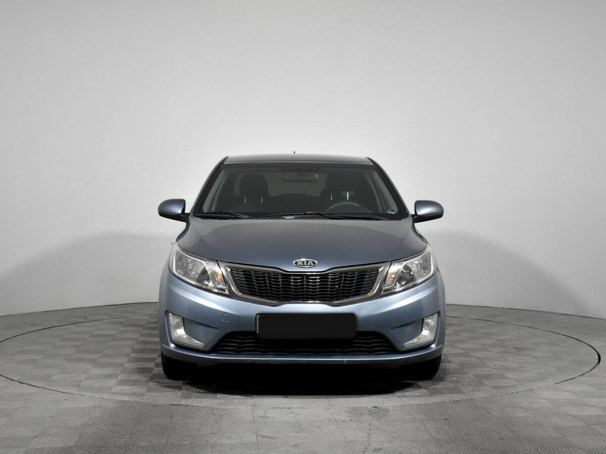 Kia Rio с пробегом — 2012 год. Фото: #1