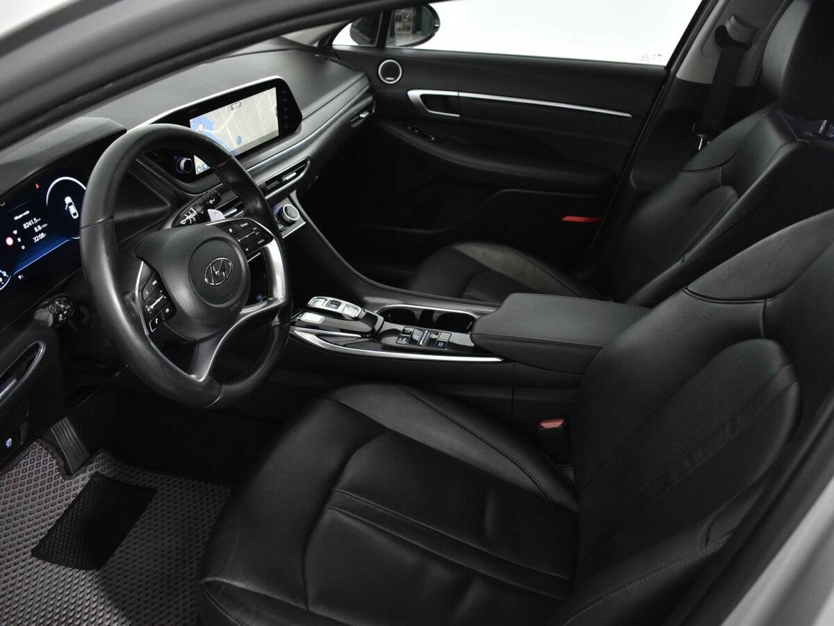 Hyundai Sonata с пробегом — 2021 год. Фото: #7