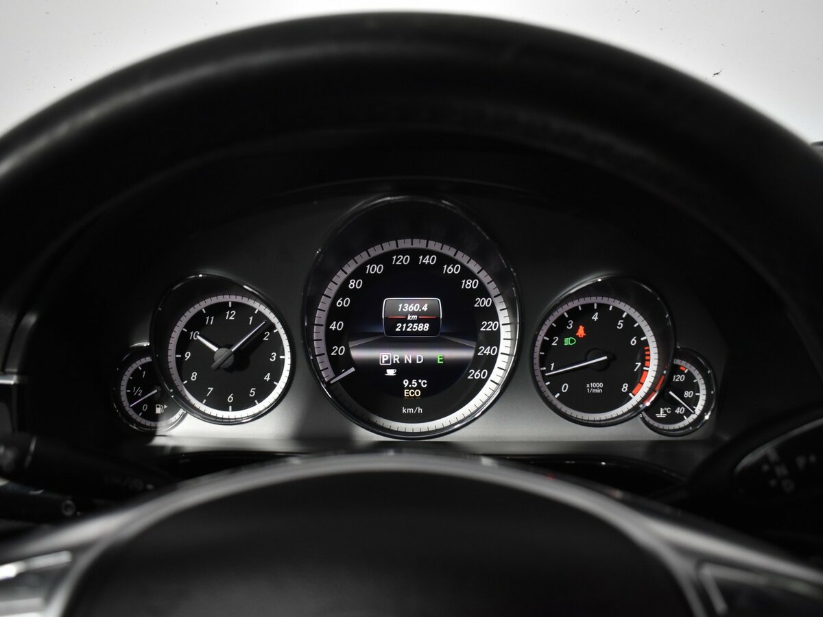 Mercedes-Benz E-Класс с пробегом — 2012 год. Фото: #13