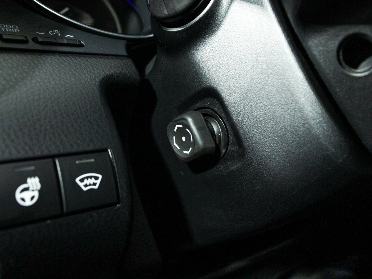 Toyota Camry с пробегом — 2021 год. Фото: #17