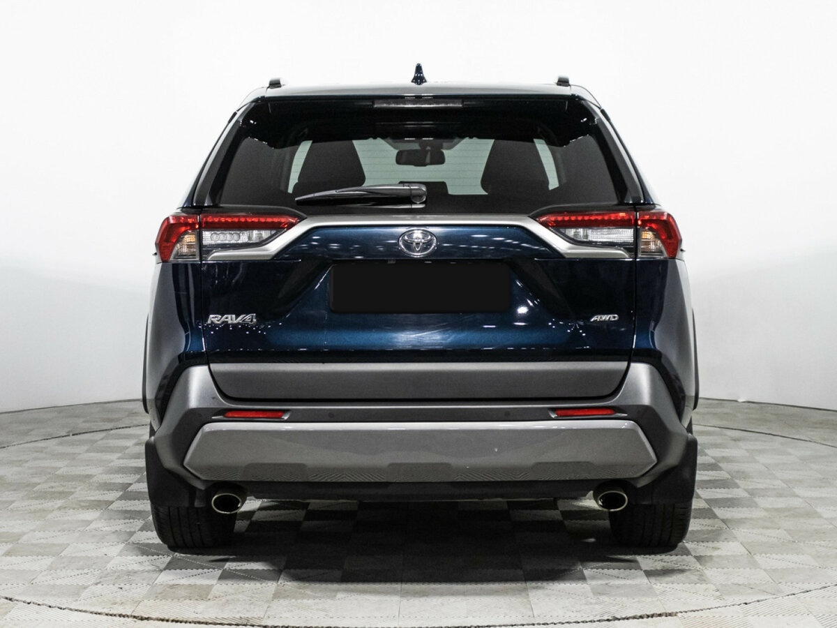 Toyota RAV4 с пробегом — 2019 год. Фото: #5