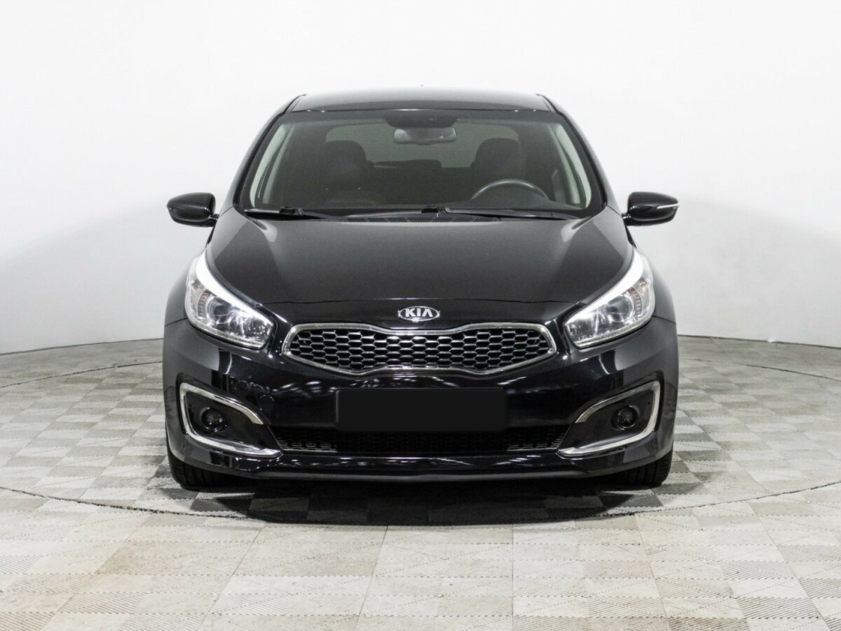 Kia Ceed с пробегом — 2017 год. Фото: #1