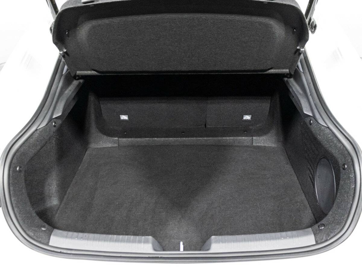 Changan UNI-V с пробегом — 2023 год. Фото: #23