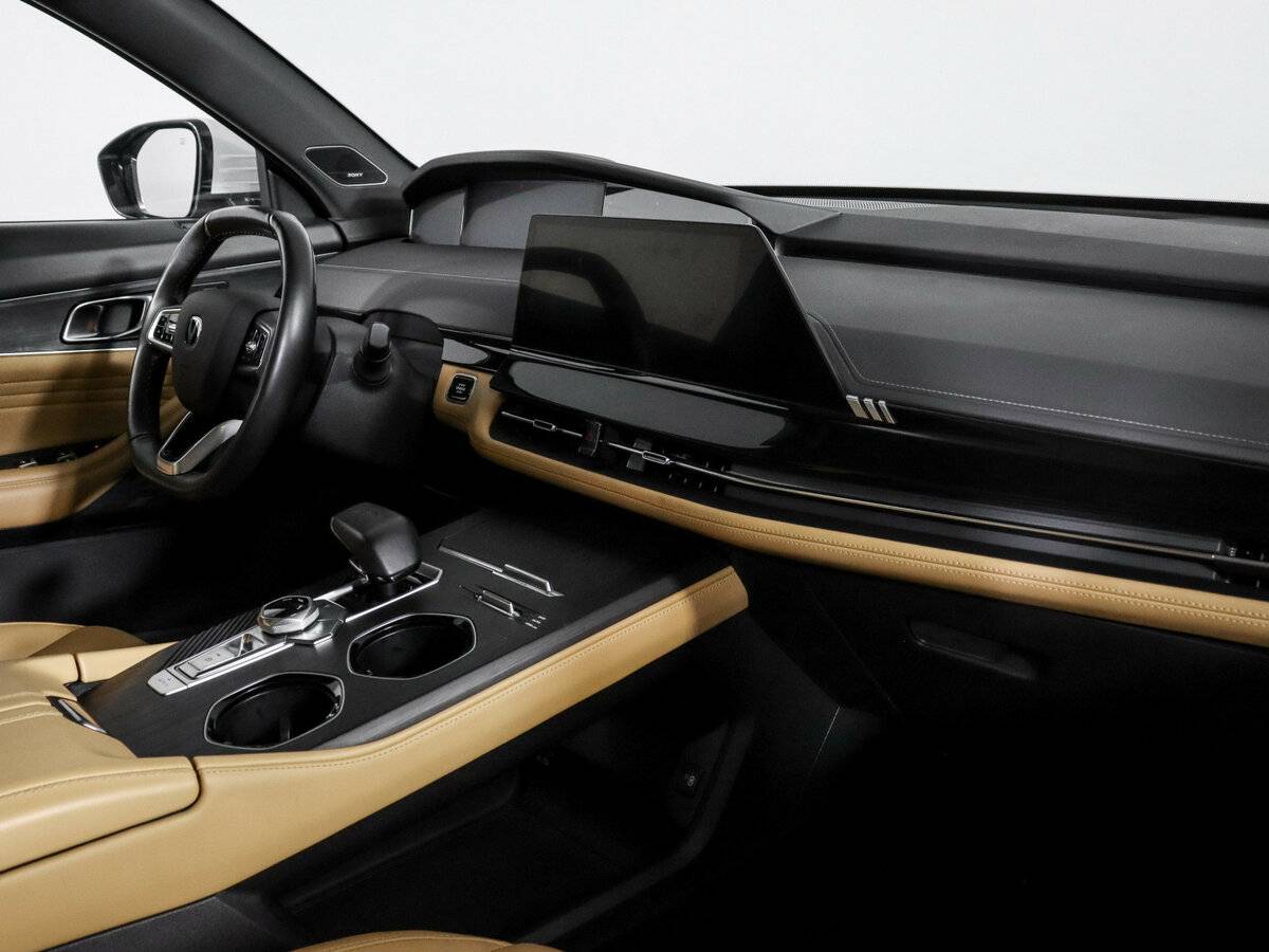 Changan UNI-K с пробегом — 2023 год. Фото: #8