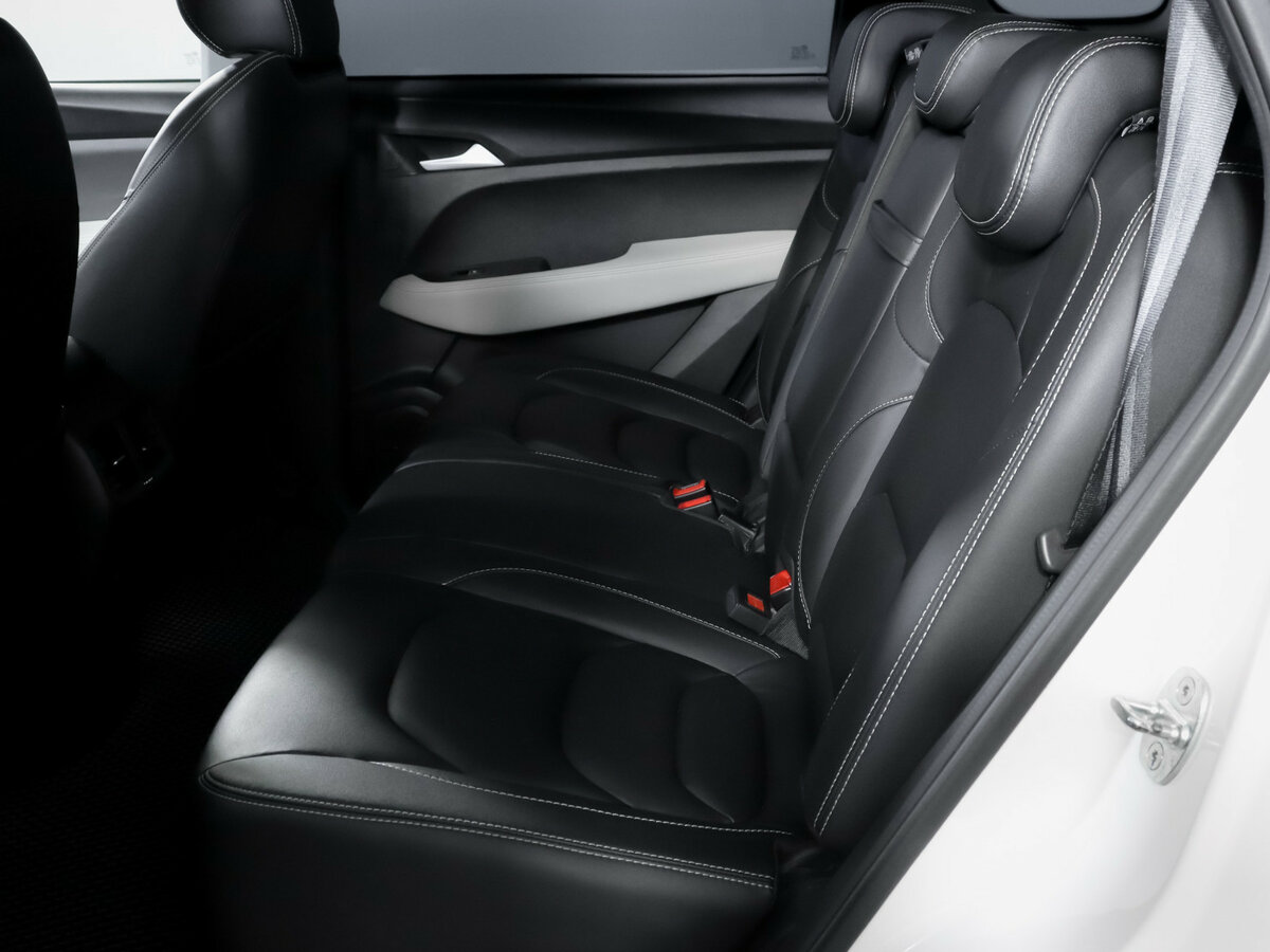 Chevrolet Captiva с пробегом — 2022 год. Фото: #9