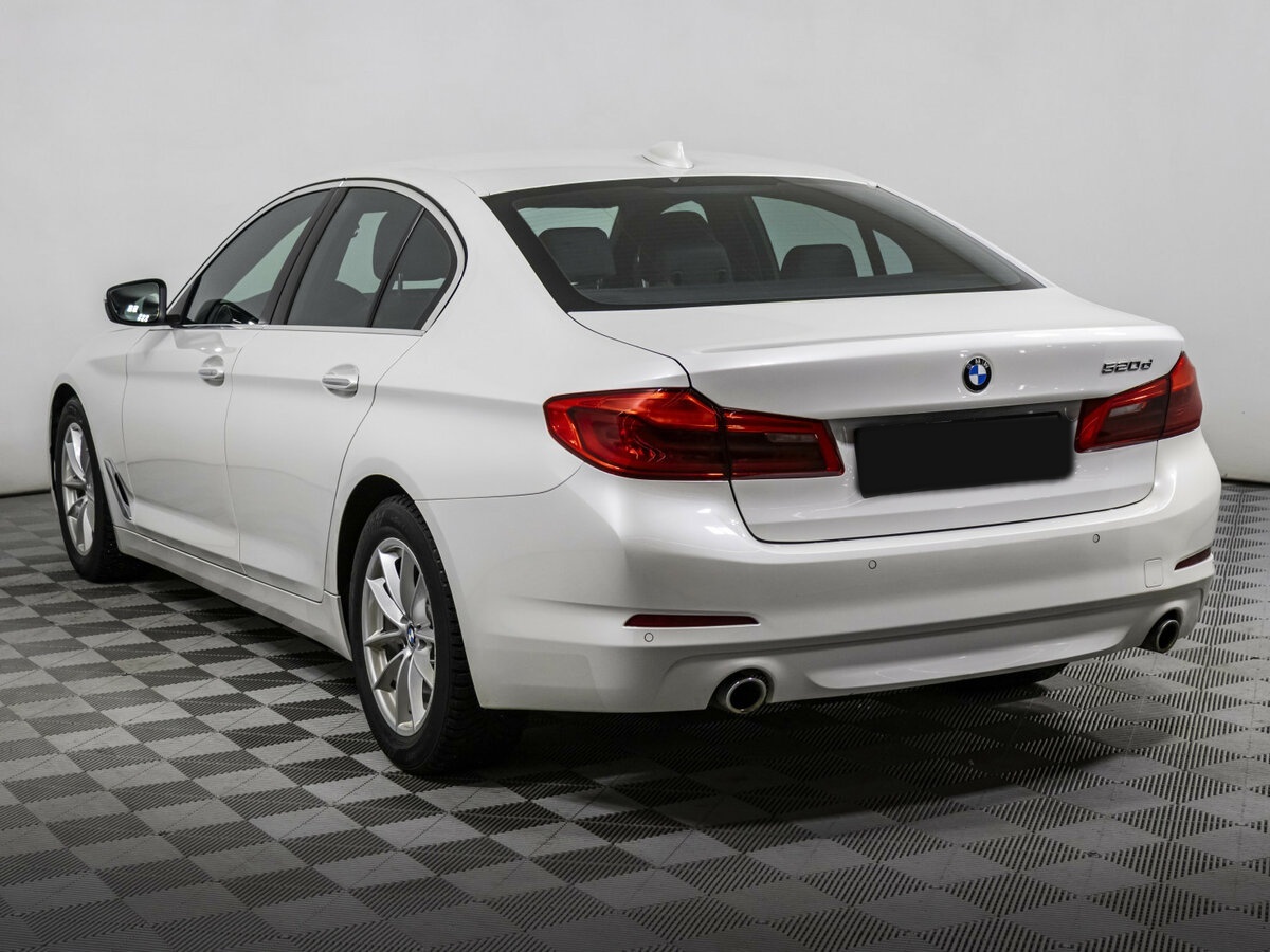 BMW 5 серии с пробегом — 2017 год. Фото: #6