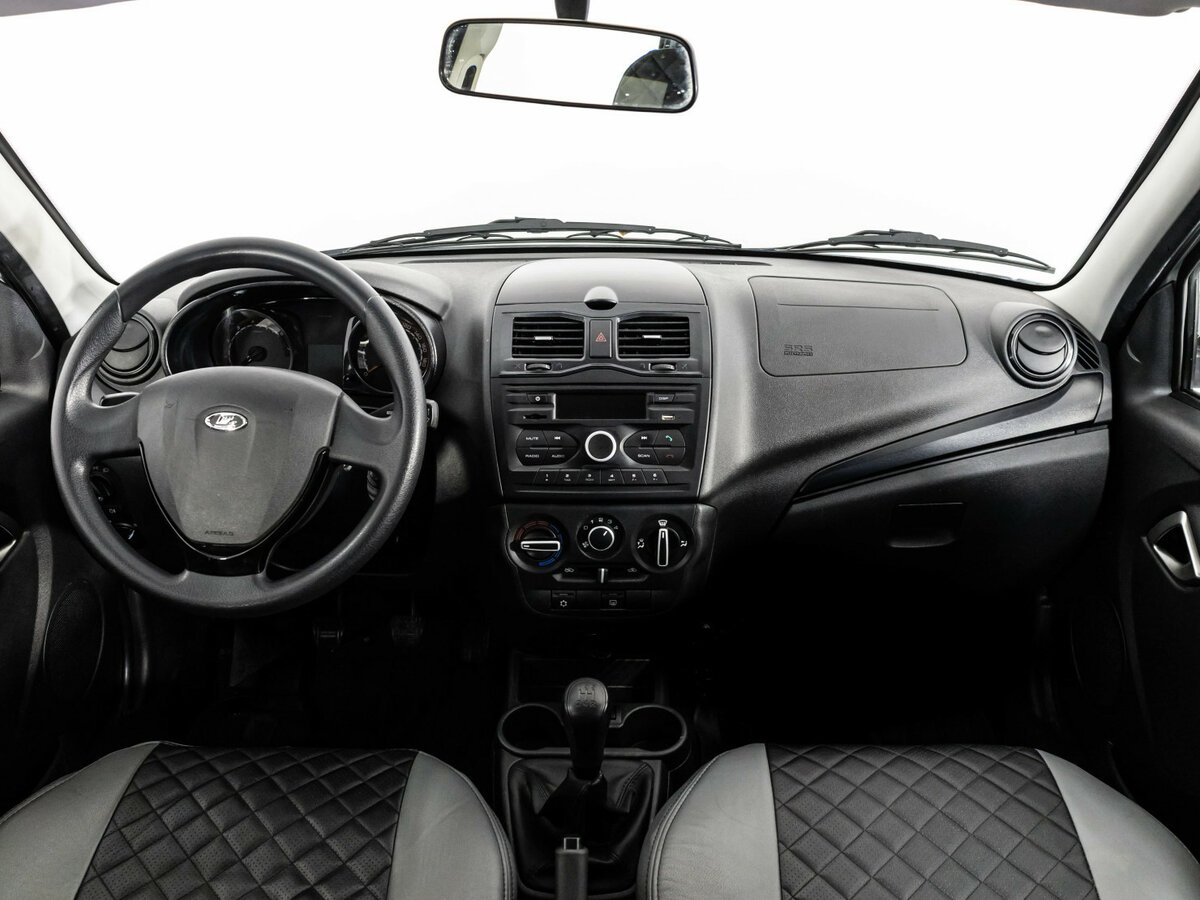 Lada (ВАЗ) Granta с пробегом — 2023 год. Фото: #7