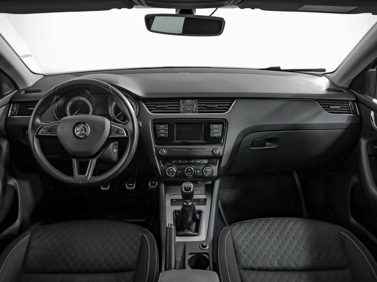 Skoda Octavia с пробегом — 2016 год. Фото: #7