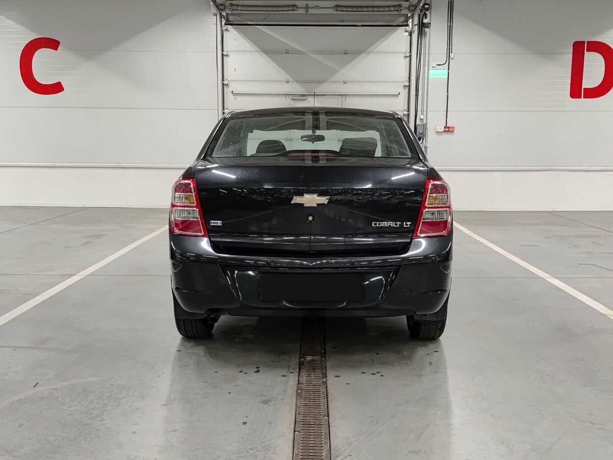 Chevrolet Cobalt с пробегом — 2013 год. Фото: #4