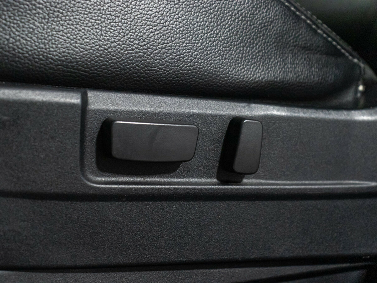 Mitsubishi Outlander с пробегом — 2014 год. Фото: #18