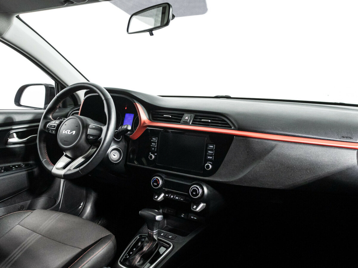 Kia Rio с пробегом — 2021 год. Фото: #8