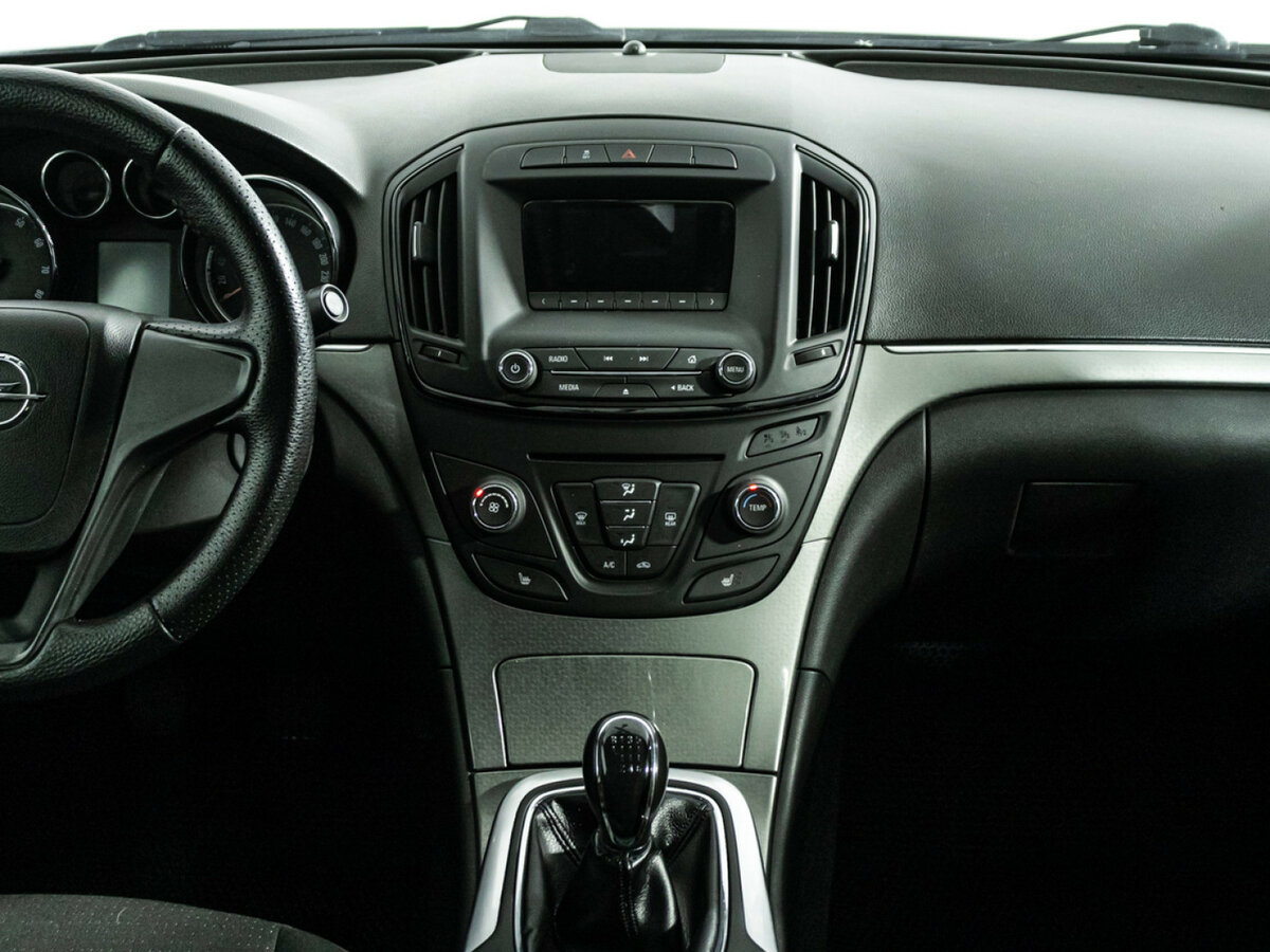 Opel Insignia с пробегом — 2014 год. Фото: #12