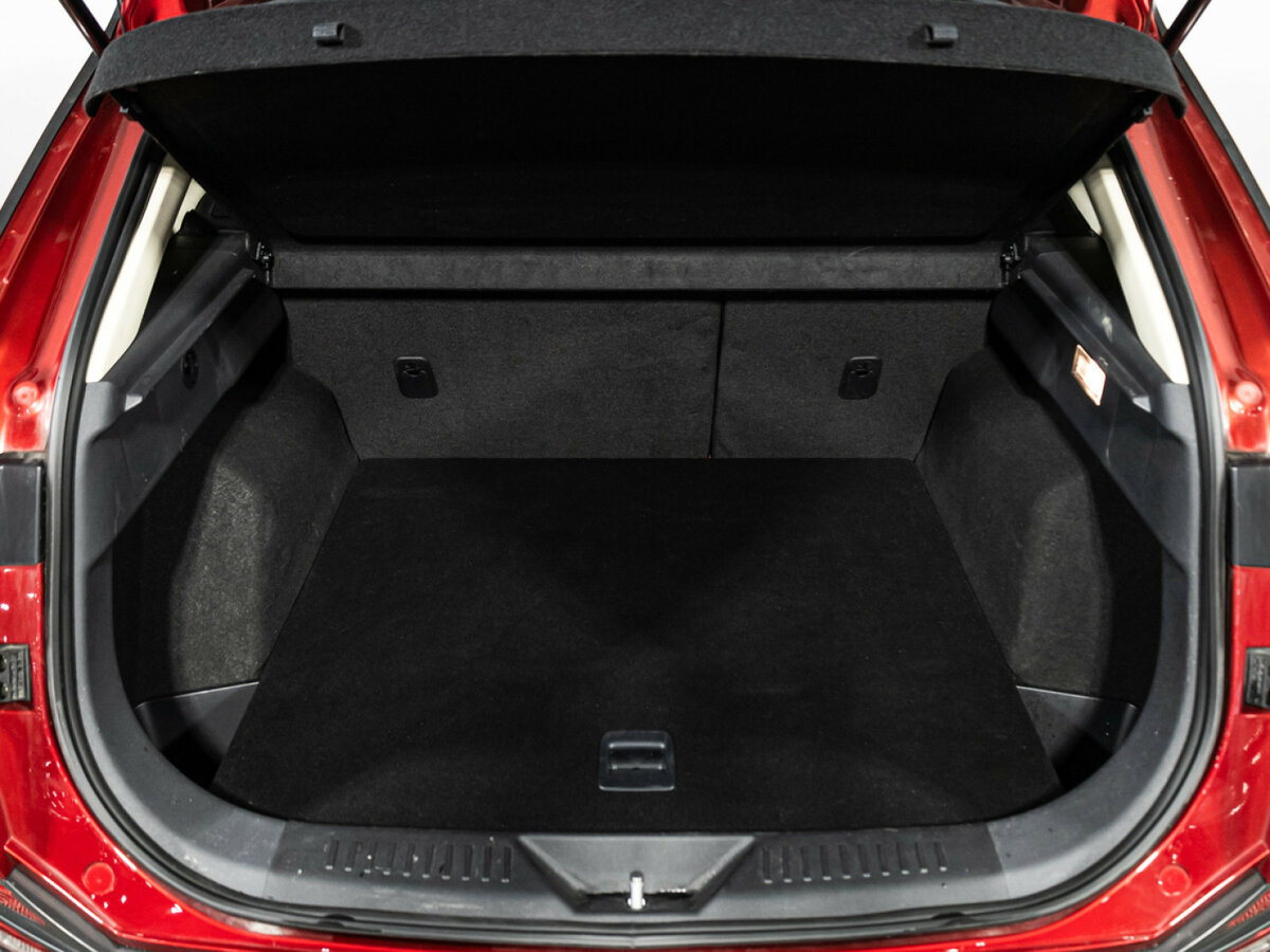 FAW Bestune T77 с пробегом — 2023 год. Фото: #18