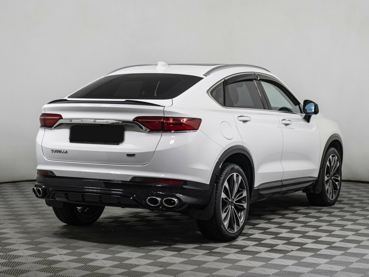 Geely Tugella с пробегом — 2023 год. Фото: #3