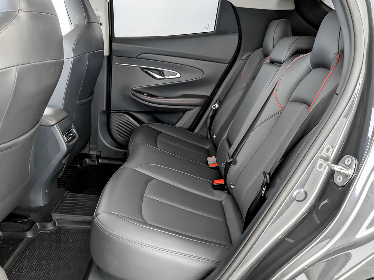 Changan UNI-T с пробегом — 2023 год. Фото: #11