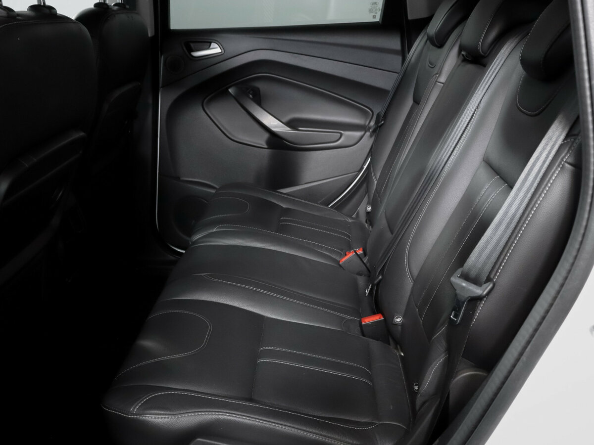 Ford Kuga с пробегом — 2013 год. Фото: #7