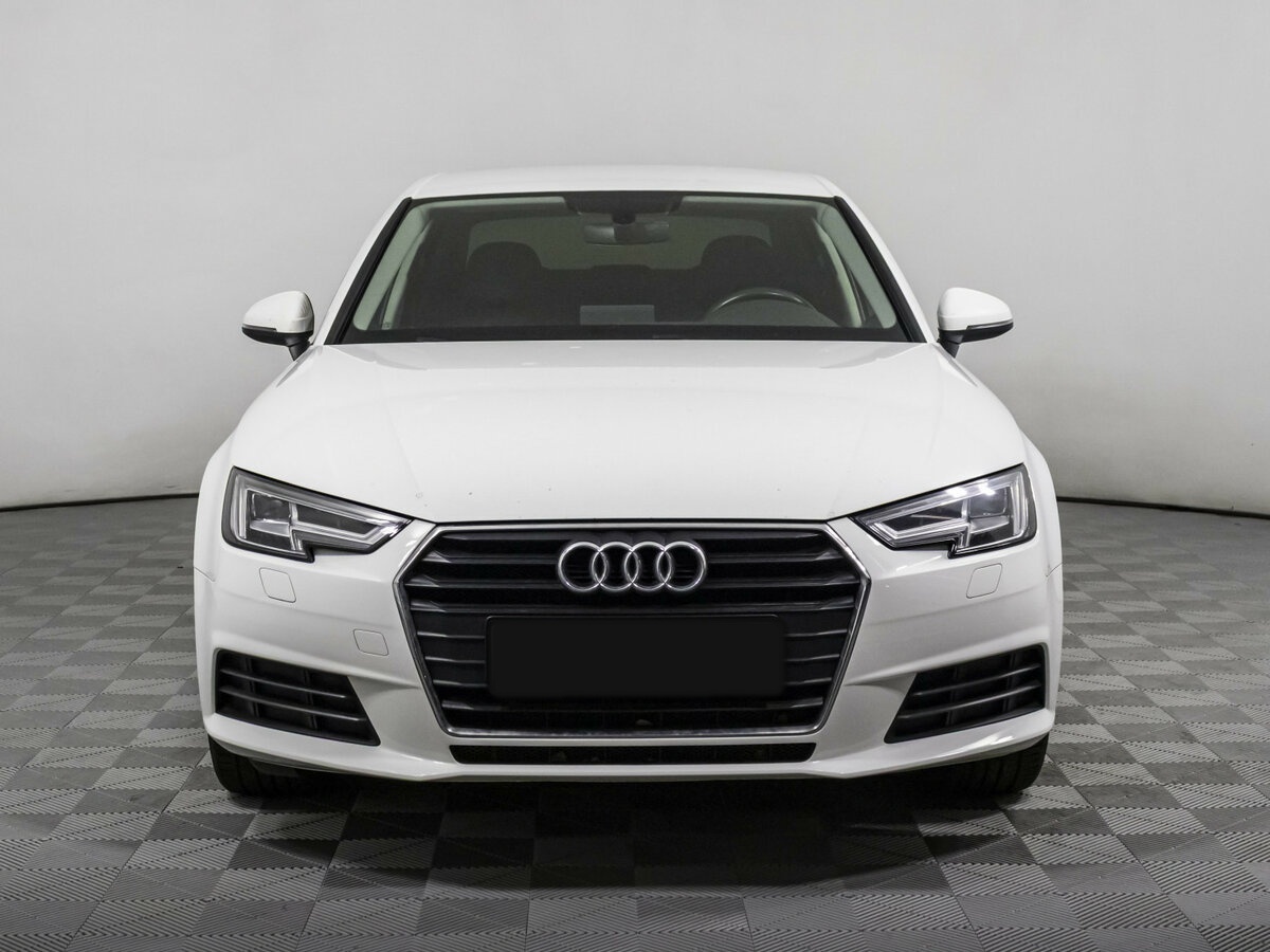 Audi A4 с пробегом — 2018 год. Фото: #1