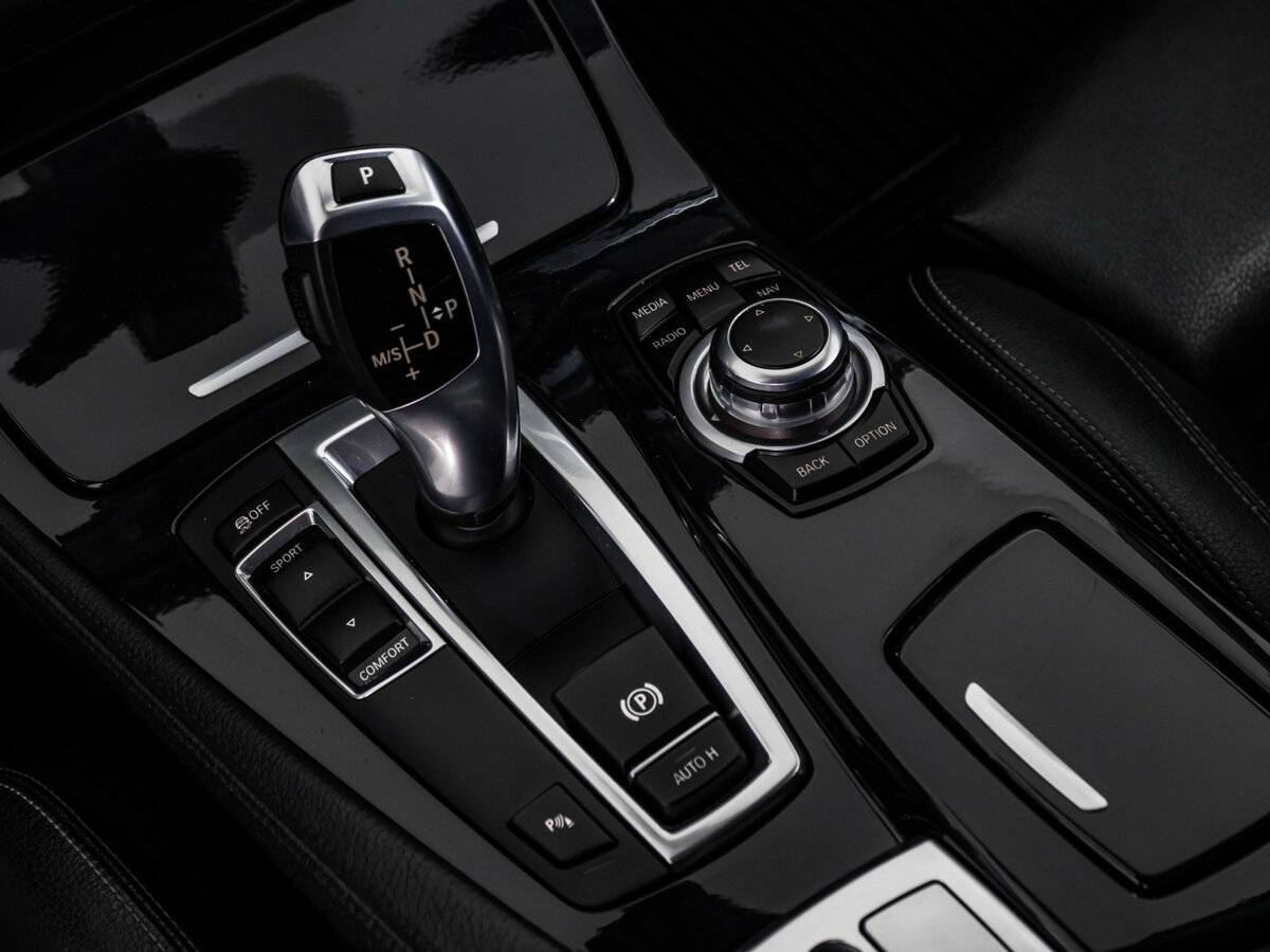 BMW 5 серии с пробегом — 2015 год. Фото: #15