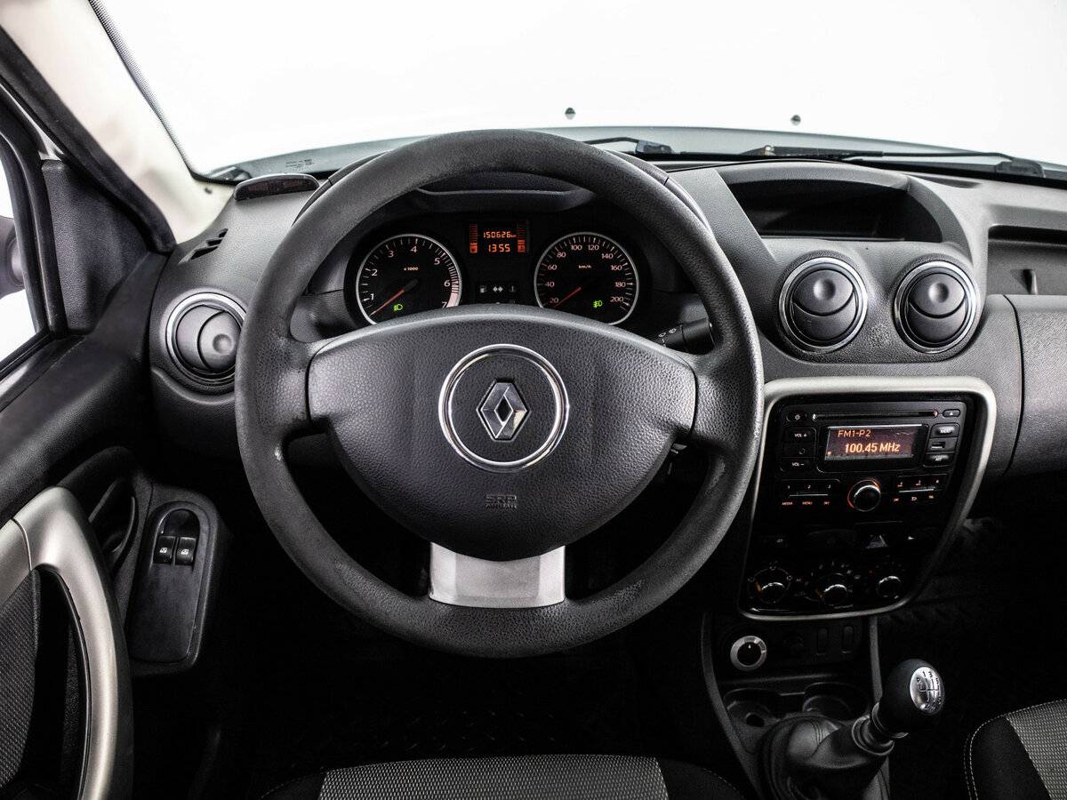 Renault Duster с пробегом — 2014 год. Фото: #12